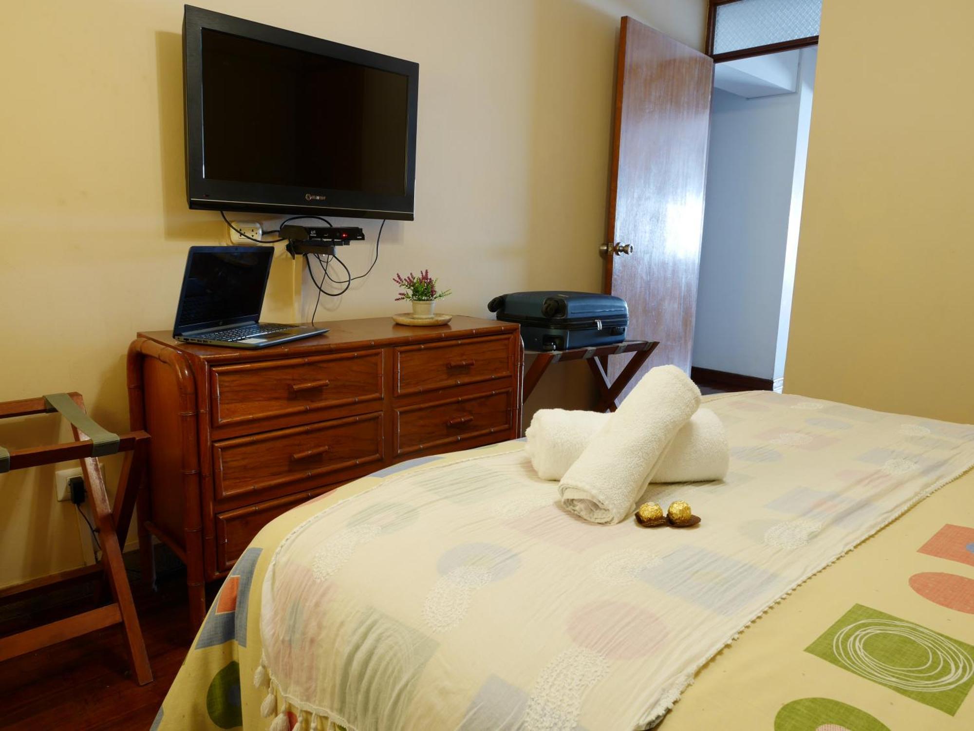 Suite Service Apart Hotel Lima Exterior photo